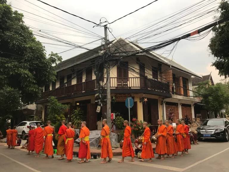 Trei experiențe memorabile în Laos – Luang Prabang 